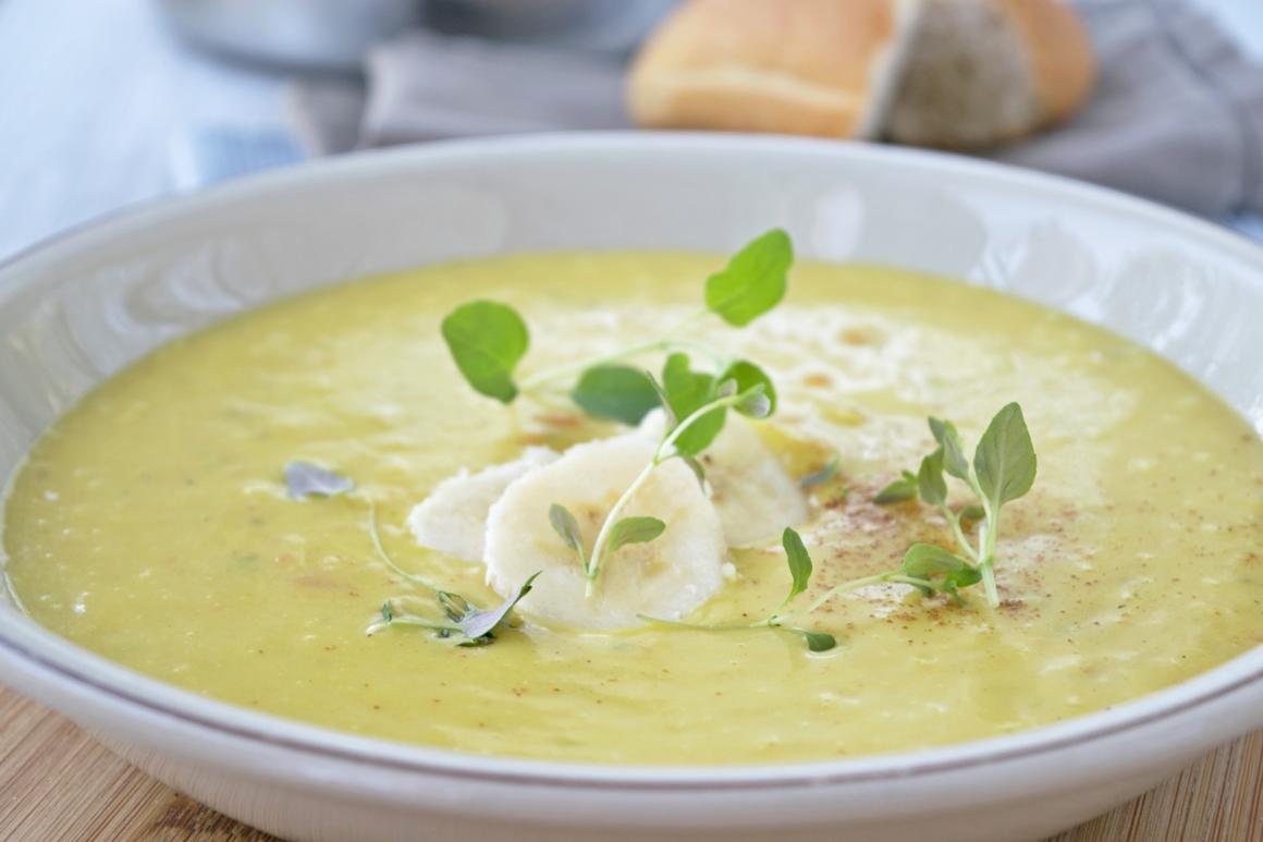Bananen-Kokos-Suppe