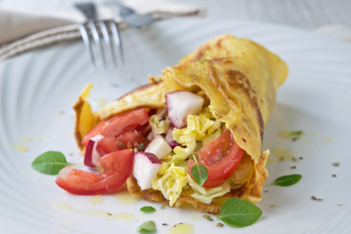 Crêpe-Tüte mit Salat