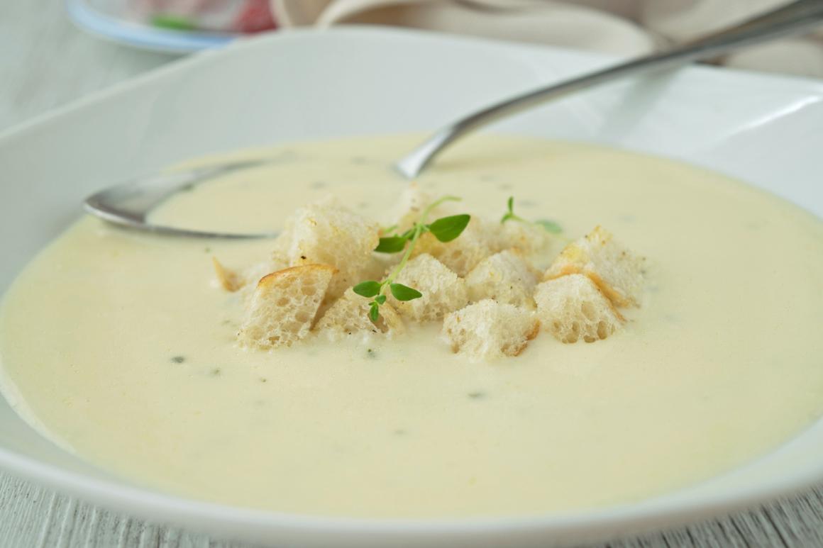 Kartoffel-Buttermilch-Suppe