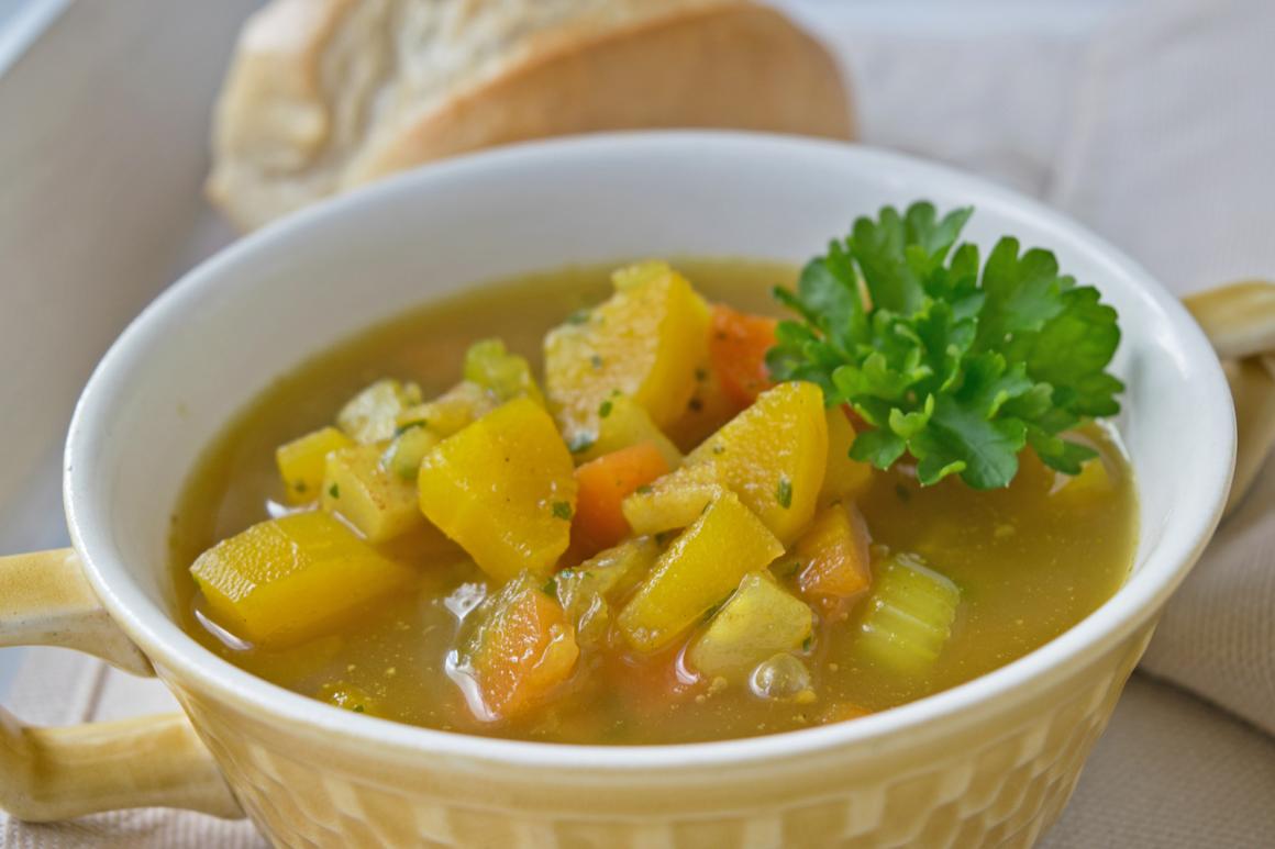 Gemüse-Currysuppe