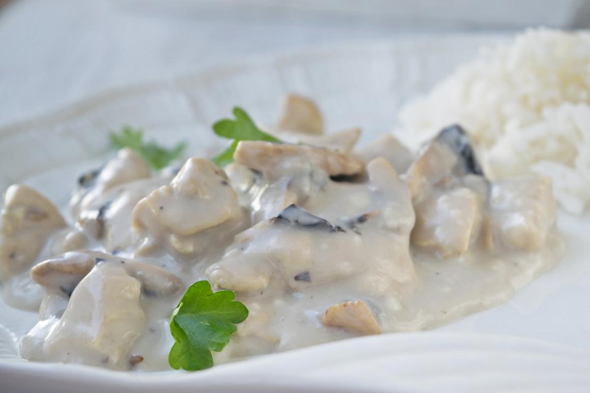 Weisses Pouletragout