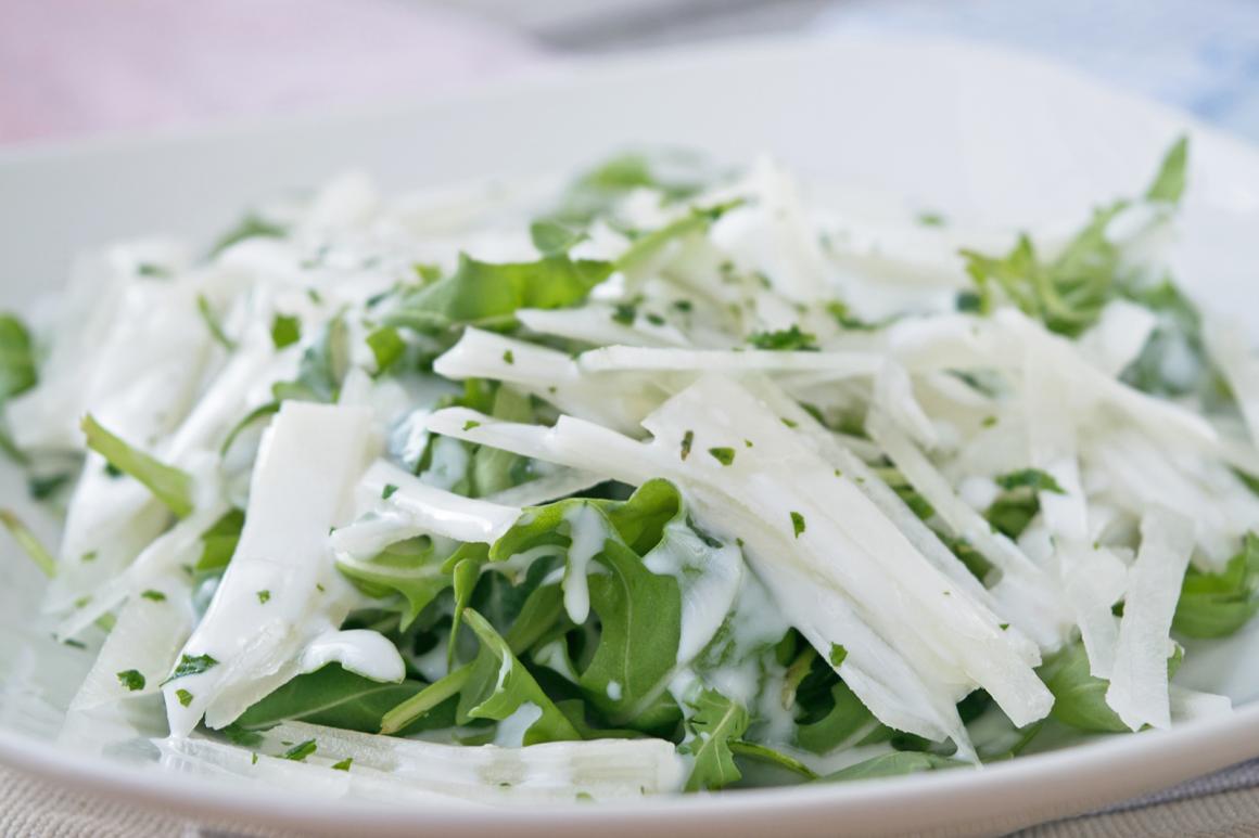 Frühlings-Kohlrabisalat