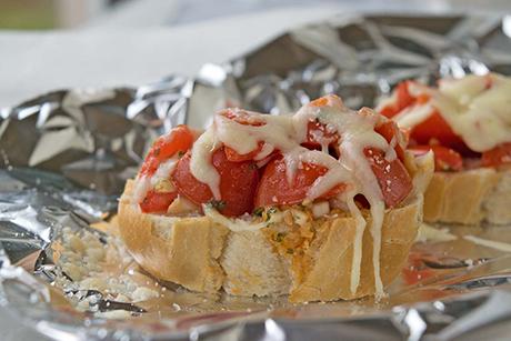 Tomaten Crostini