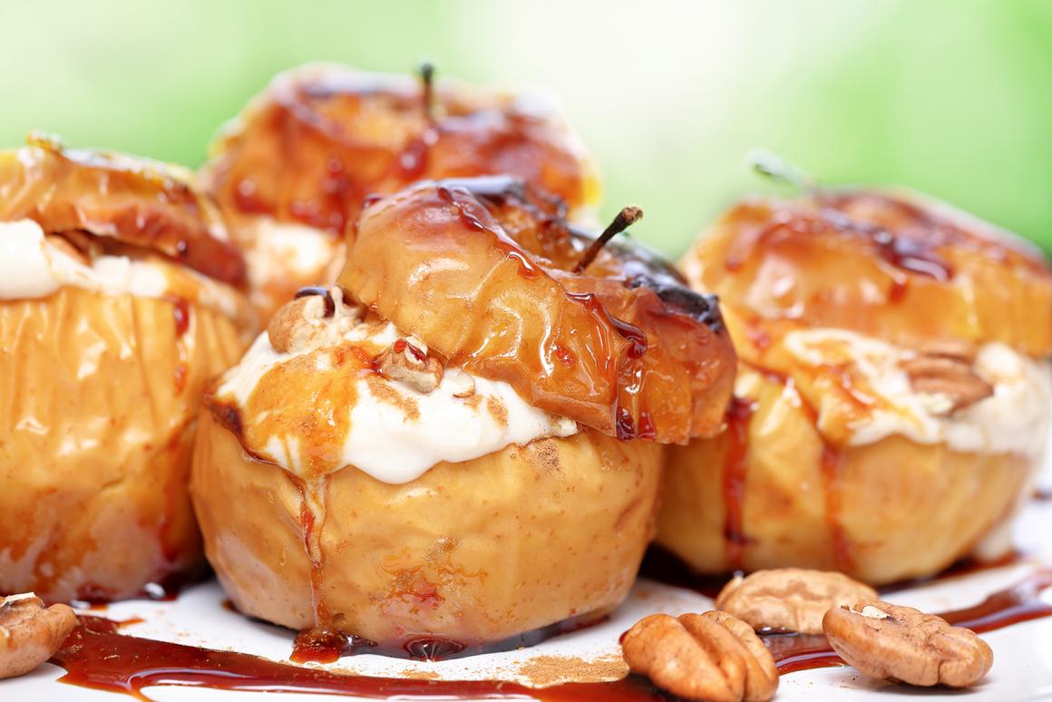 Gefüllte Äpfel mit Zimtcrème