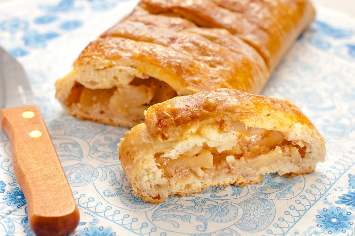 Süsser Kartoffelstrudel
