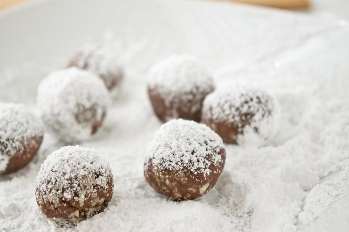 Schokoladen-Kokos-Kugeln - Rezept