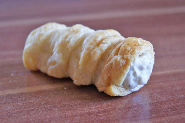 Pikante Blätterteigrollen
