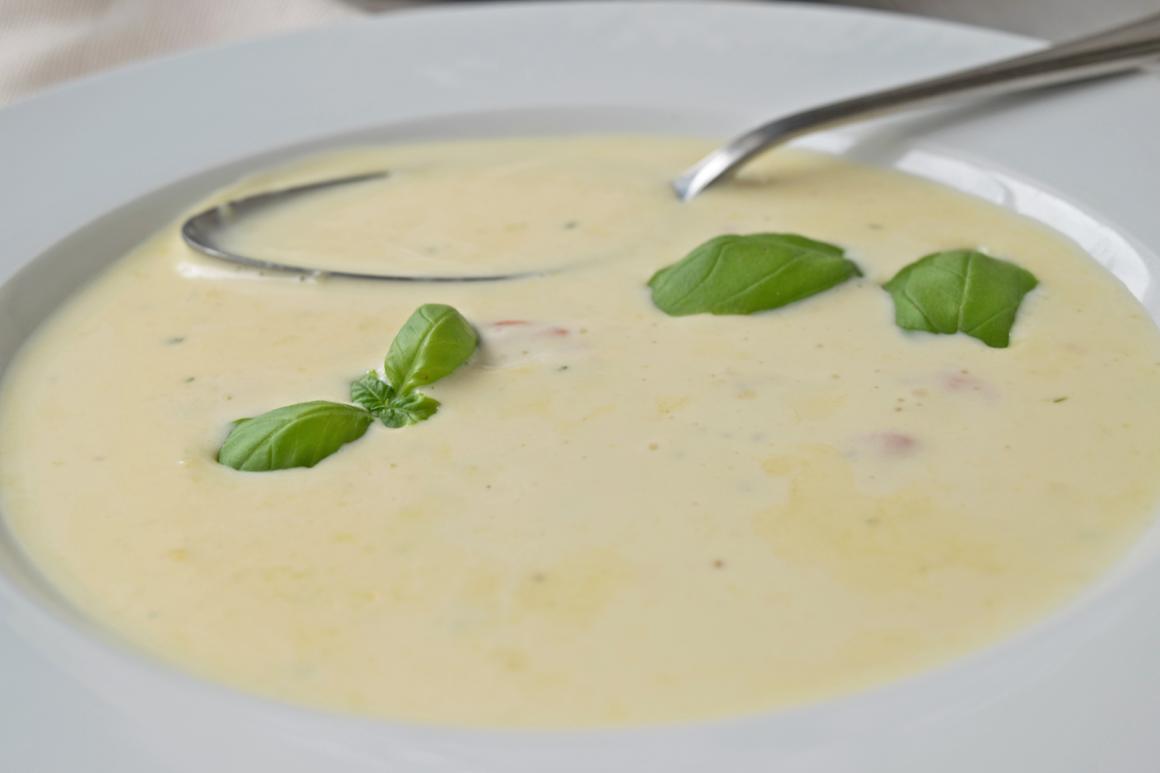 Exotische Kokos-Suppe