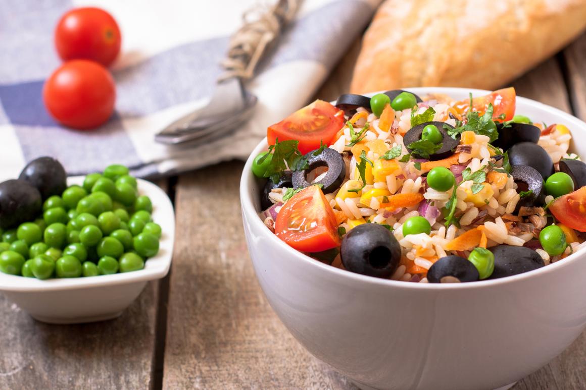Sommerlicher Reissalat