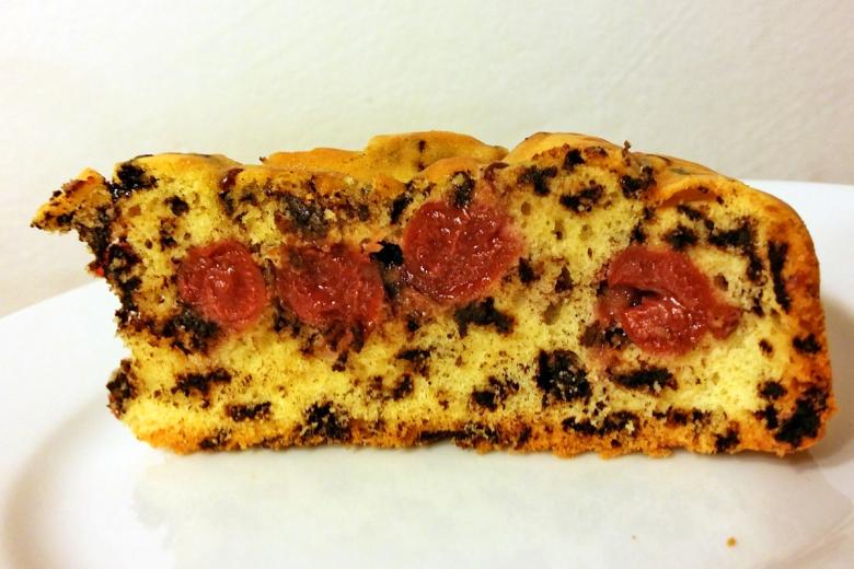 Ameisenkuchen mit Kirschen