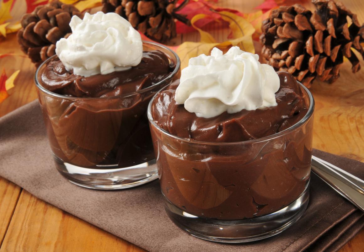Lebkuchenpudding mit Schokosauce