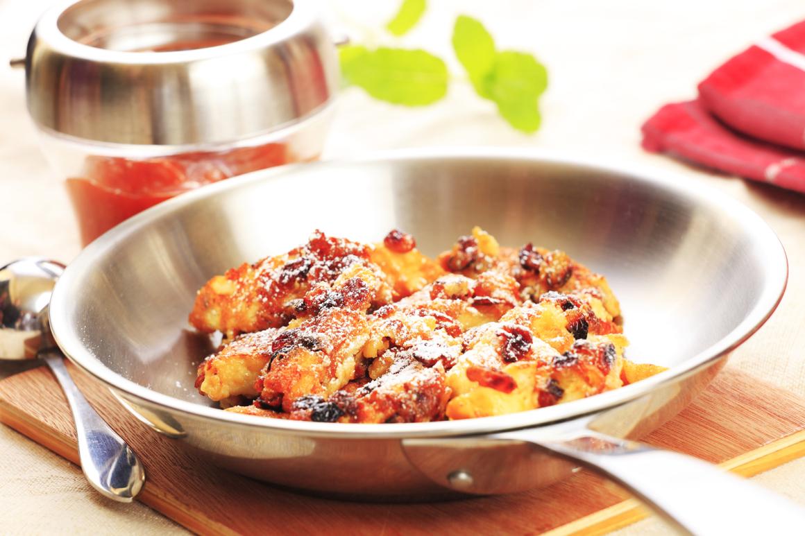 Kaiserschmarrn mit Weinbeeren