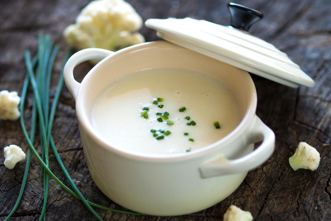 Blumenkohlsuppe mit Kartoffeln