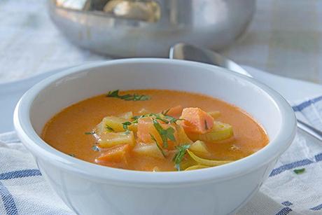 Kartoffel-Gemüsesuppe