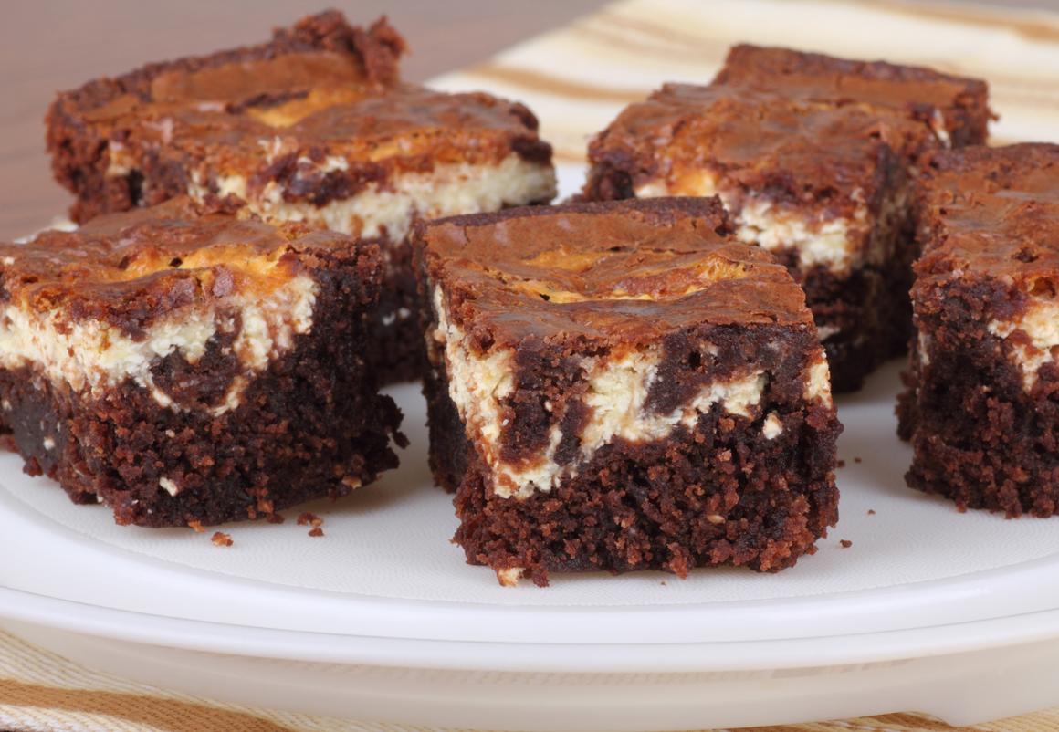 Frischkäse-Brownie-Cake