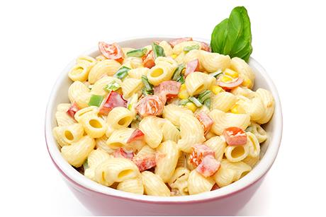 Peperoni Nudelsalat mit Mais