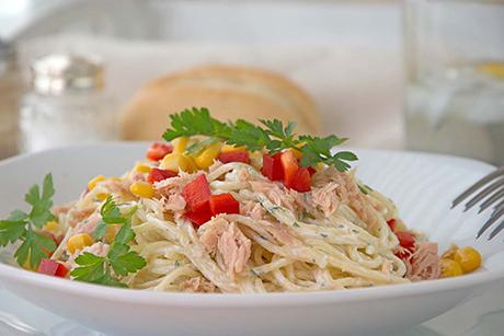 Nudelsalat mit Thon