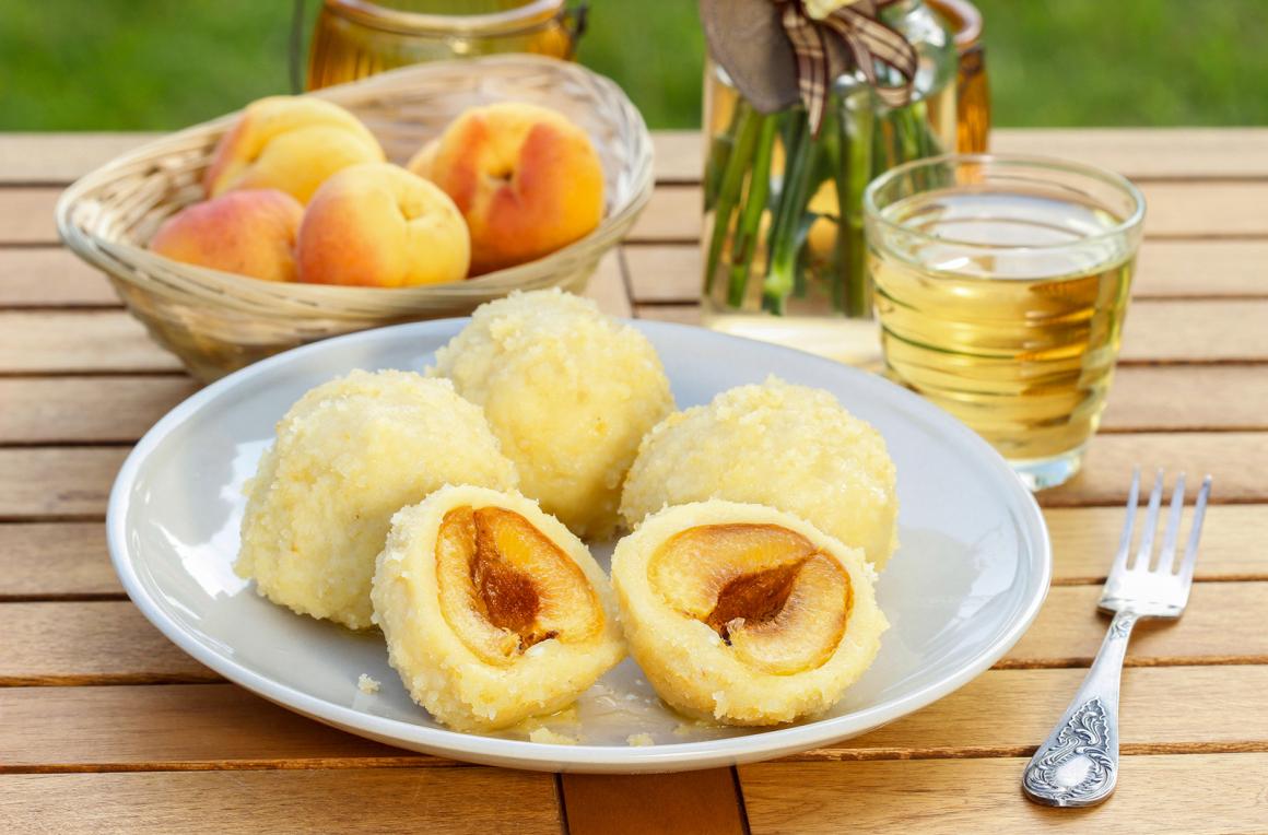 Aprikosenknödel