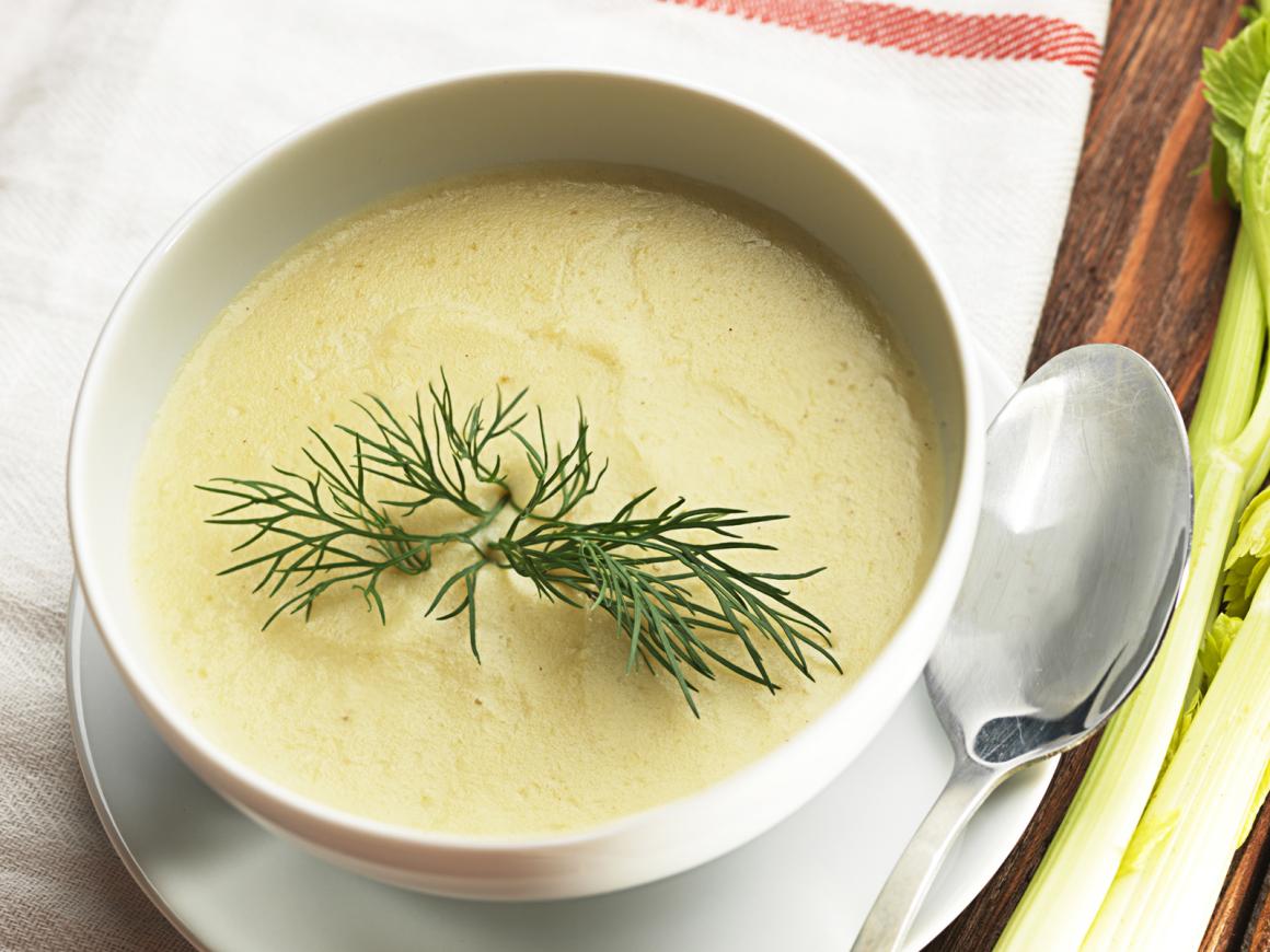 Würzige Selleriesuppe