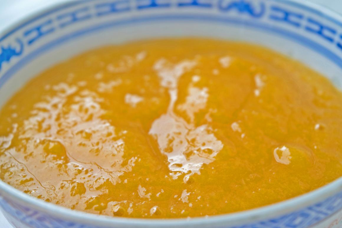 Orangen-Aprikosen-Kaltschale
