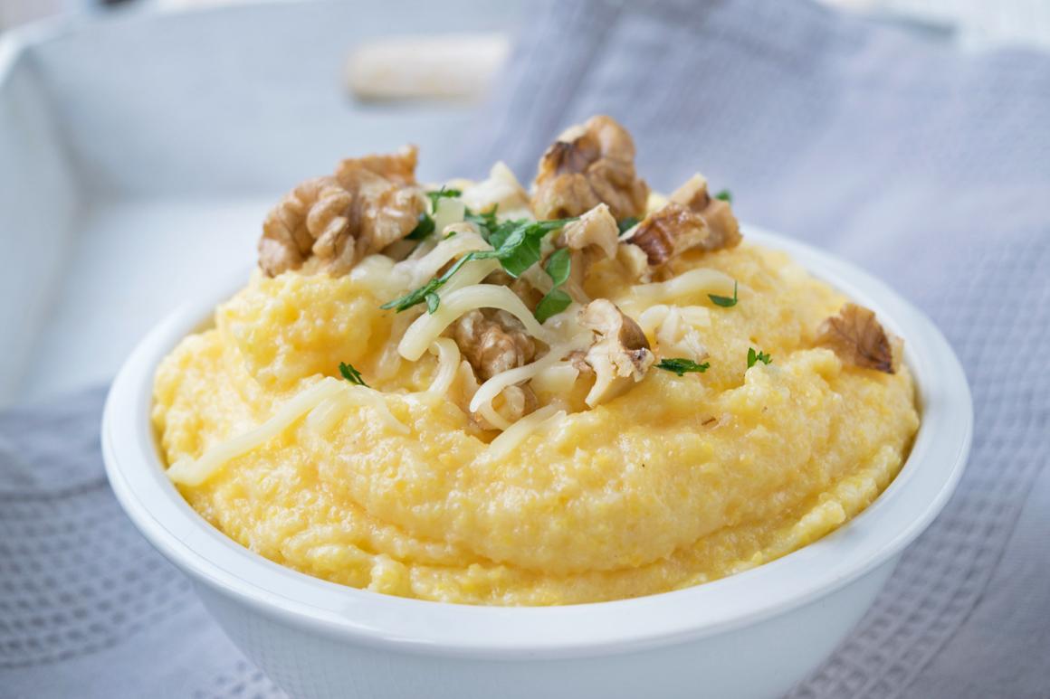 Polenta mit Sbrinz und Baumnüssen