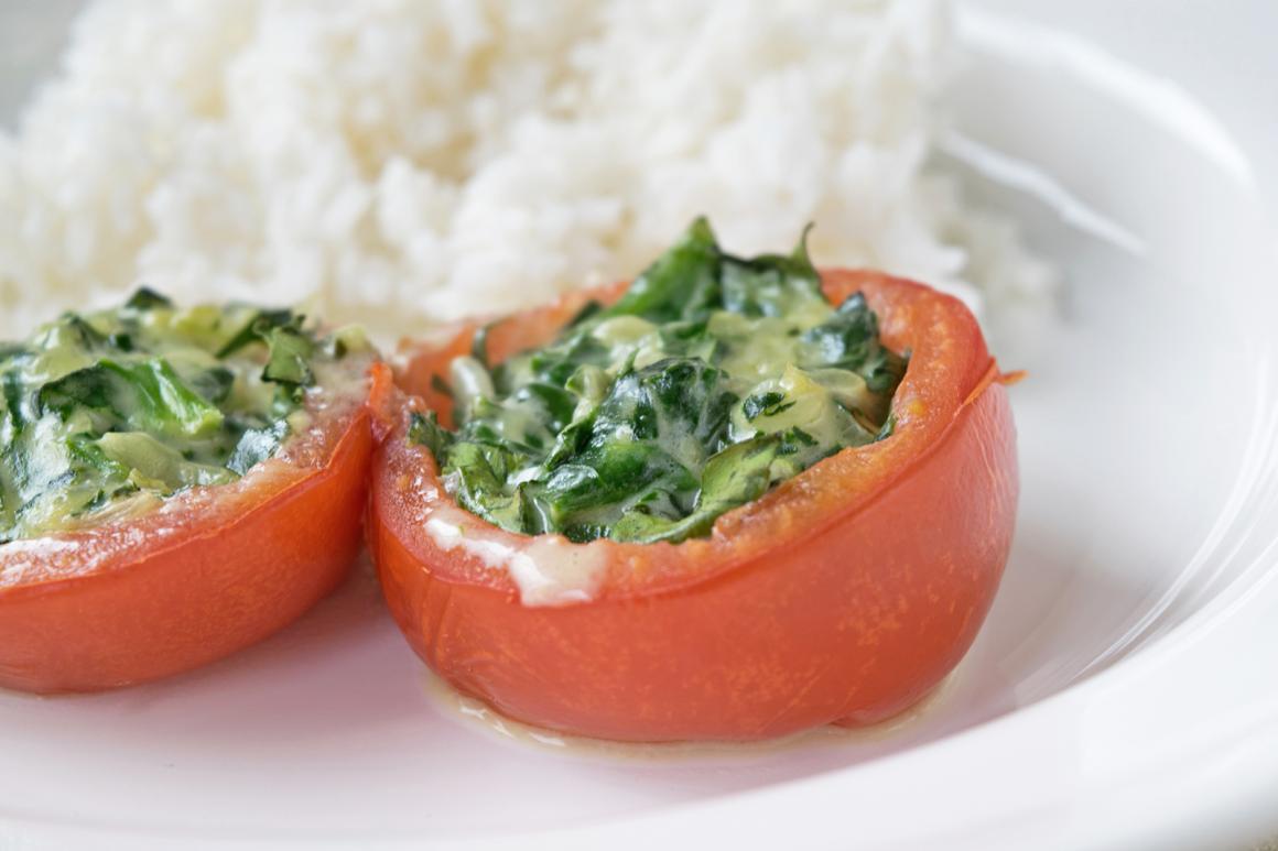 Gefüllte Tomaten mit Spinat - Rezept