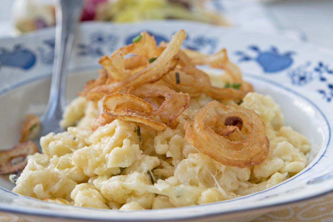 Spätzli mit Bergkäse