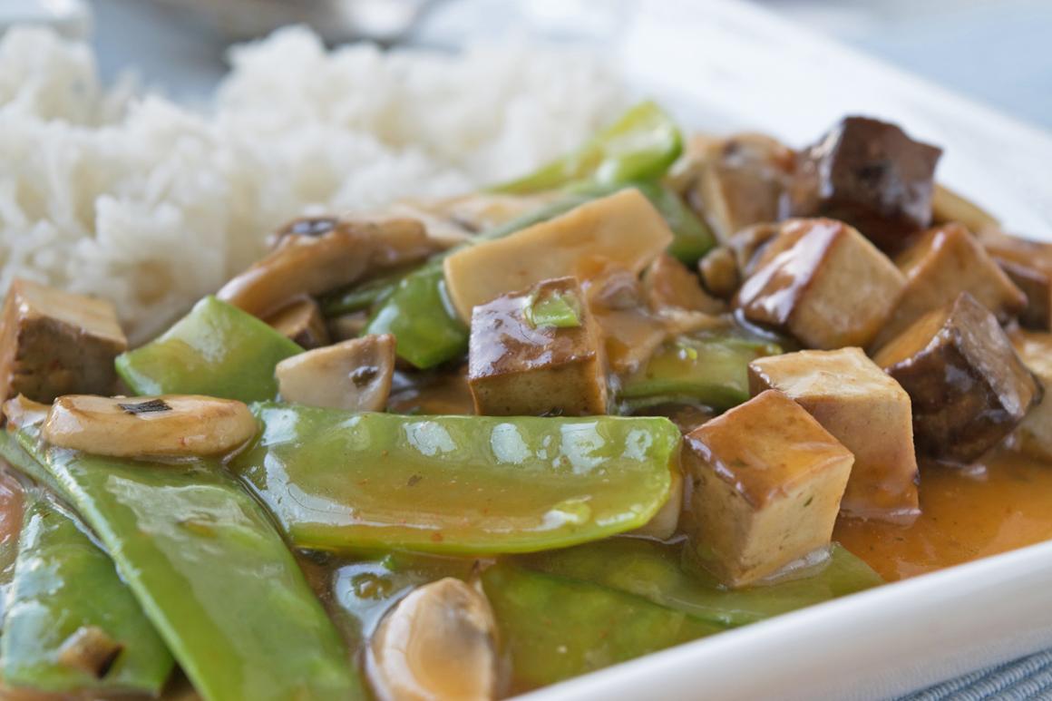 Tofu an Gemüse