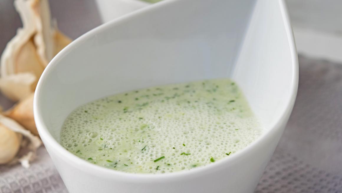 Kalte Gurkensuppe