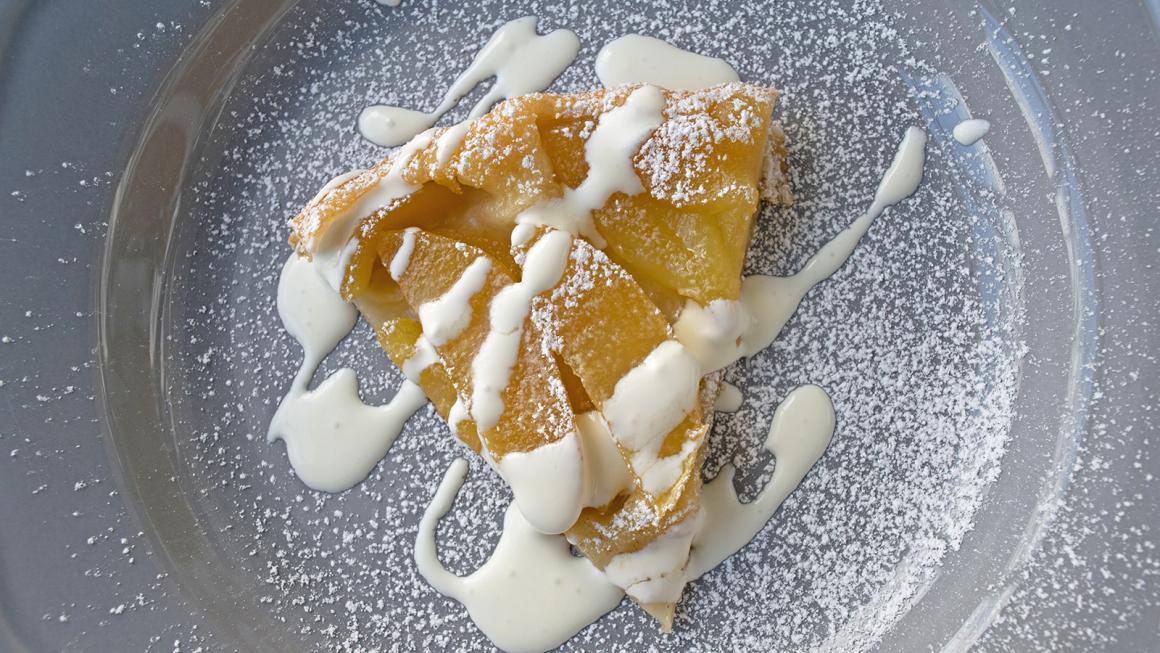Tarte Tatin mit Joghurtsauce