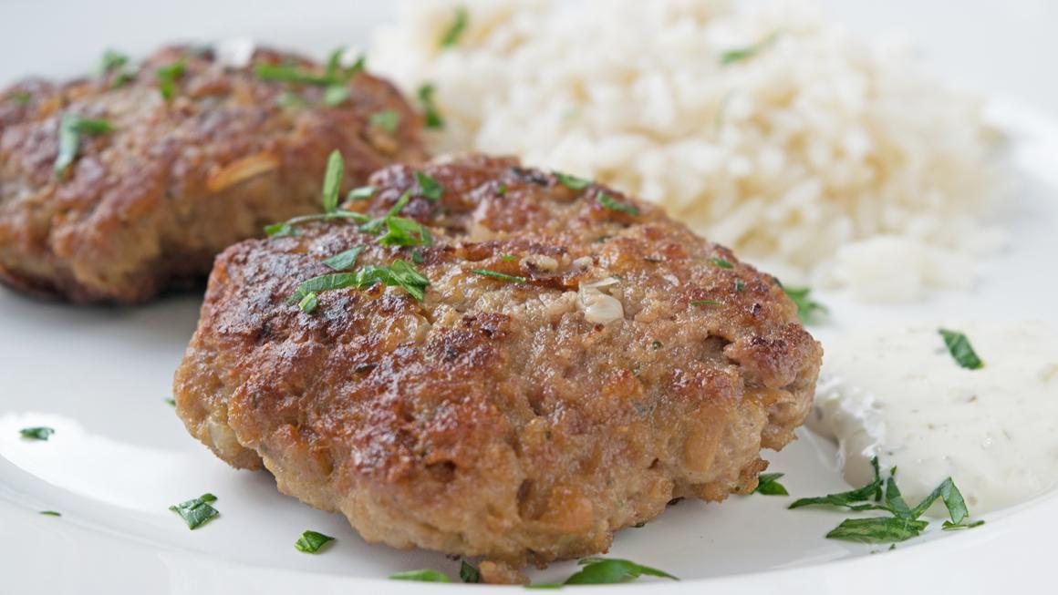 Griechische Beefsteaks