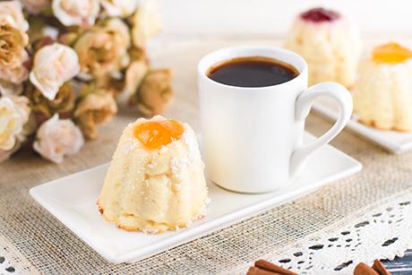 Griess mit Orangensauce