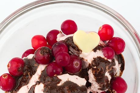Cranberry Creme
