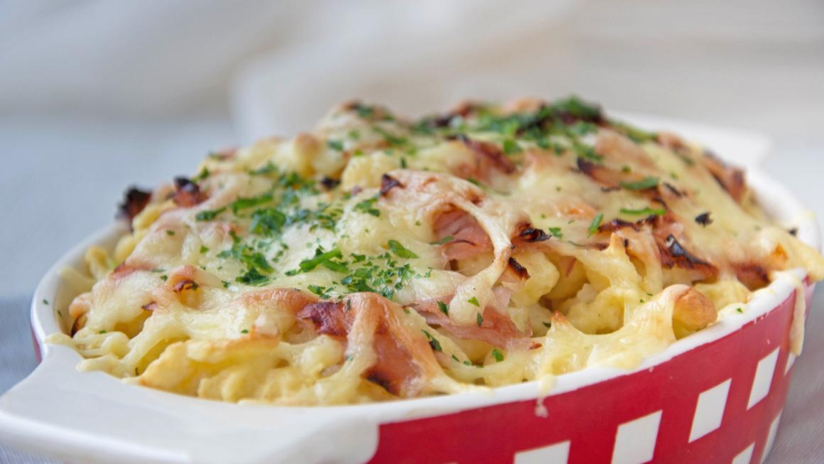 Käsespätzli mit Schinken