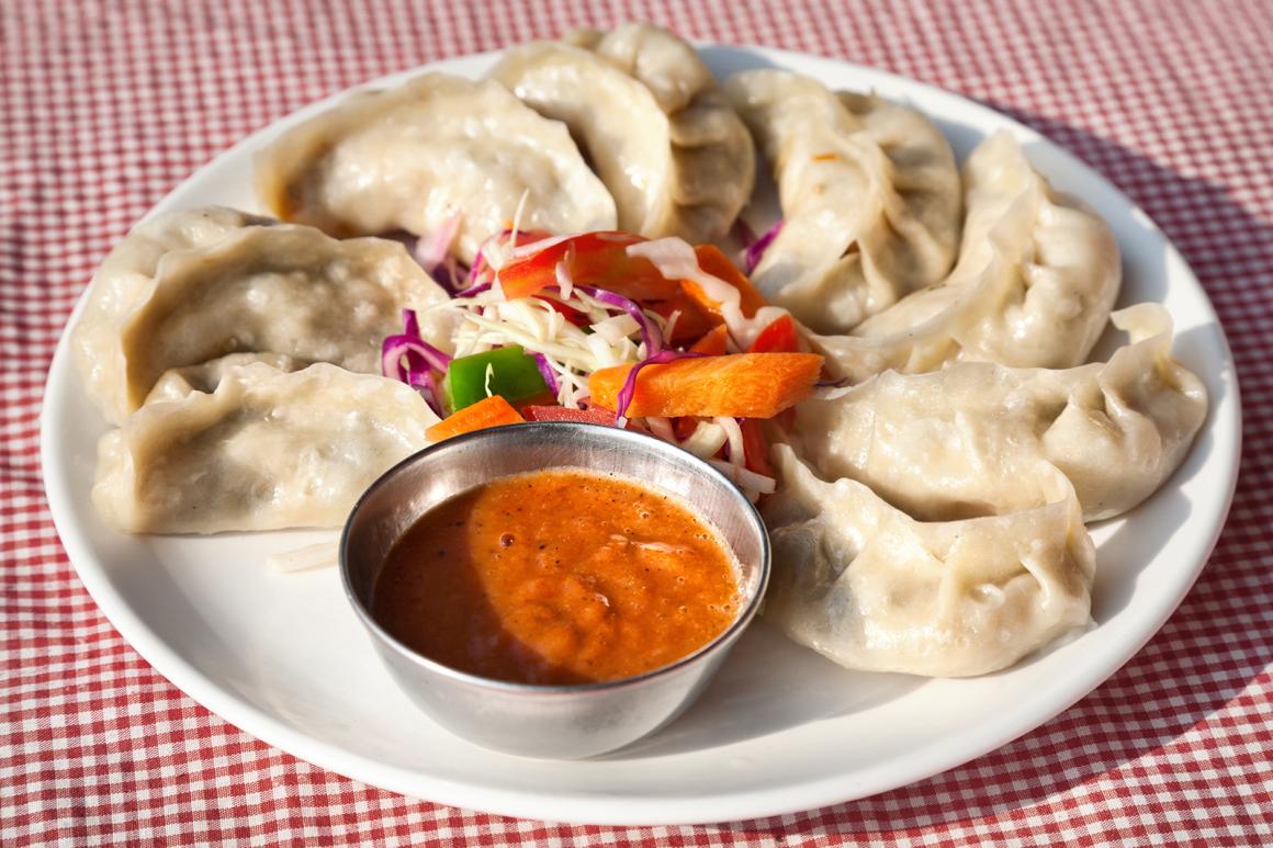 Momos mit Poulet