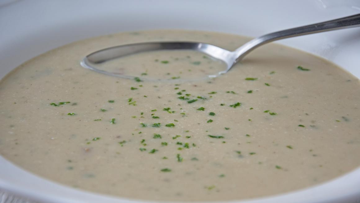 Erdäpfel-Schwammerlsuppe