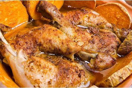 Huhn mit Zimt aus dem Römertopf