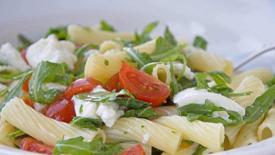 Maccheronisalat mit Rucola