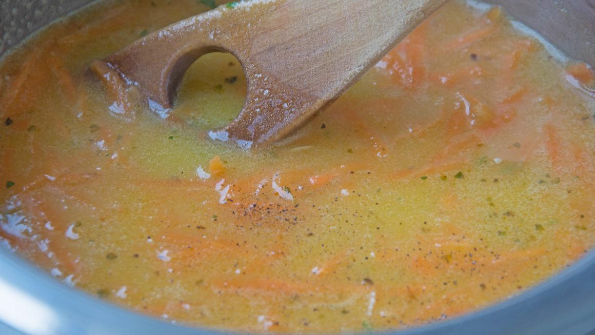 Rüebli-Knoblauch-Sauce