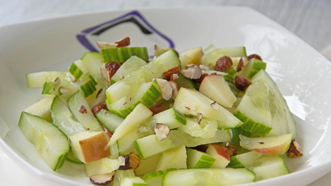 Birnensalat mit Gurken - Rezept