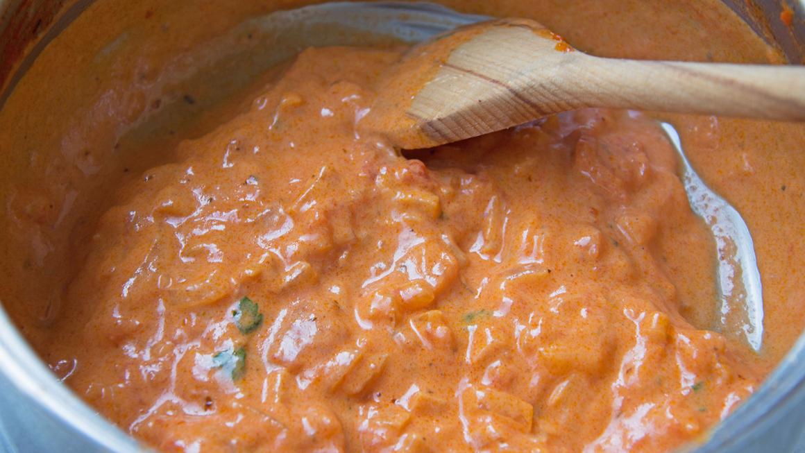 Tomaten-Rahm-Sauce für Eilige