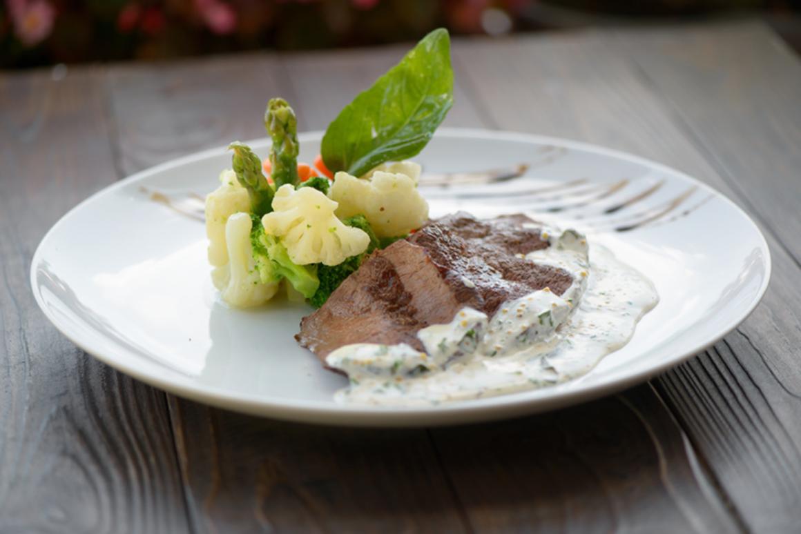 Kalbstafelspitz mit Gemüse