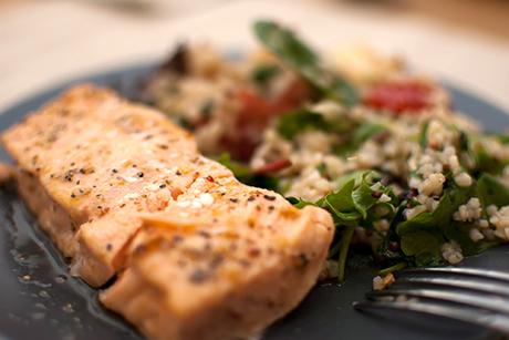 Spinat-Ragout mit Lachs