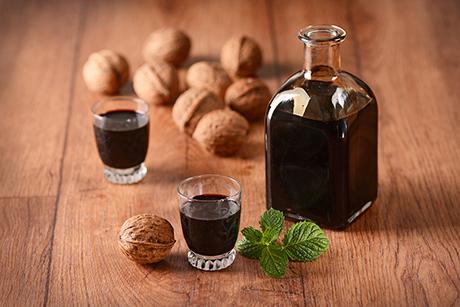 Nocino - italienischer Nusslikör