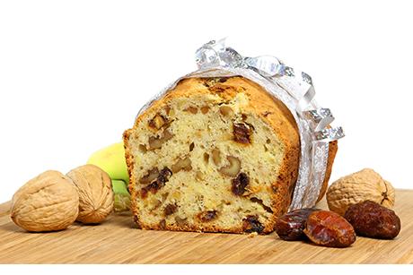 Kuchenbrot mit Nüssen