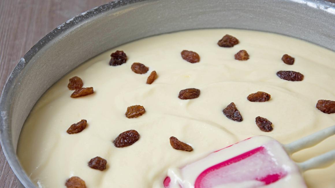 Käsekuchen mit Rosinen