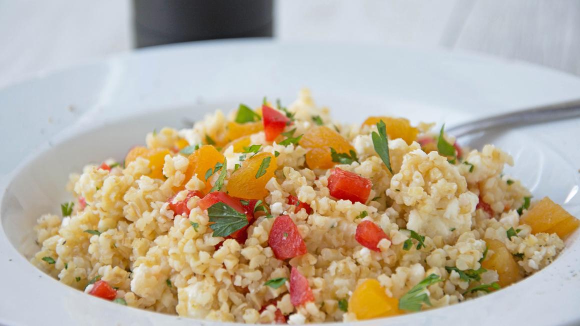 Bulgursalat mit Aprikosen