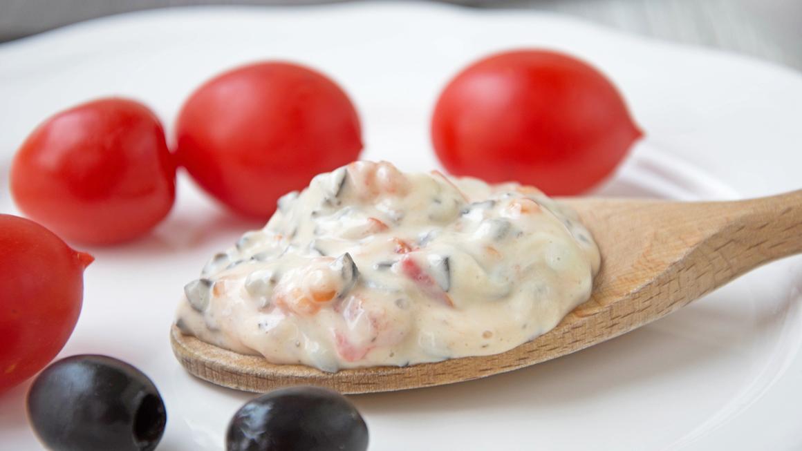 Tomaten-Oliven-Mayonnaise