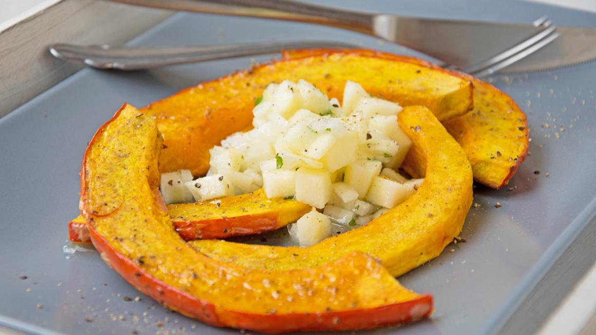 Kürbisspalten mit Apfelvinaigrette