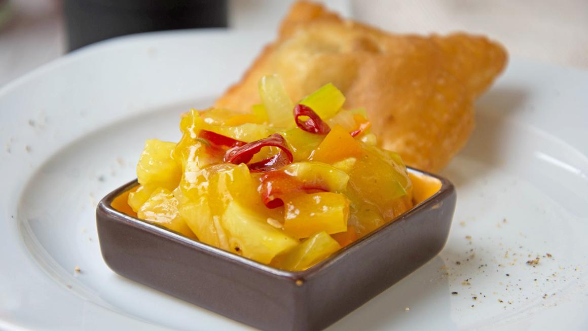 Ananas-Zwiebel-Chutney